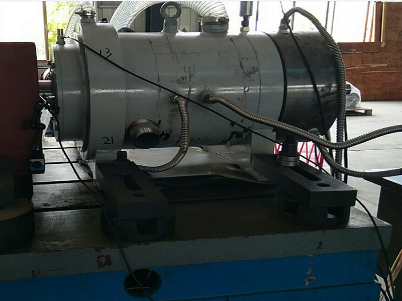 現(xiàn)場(chǎng)動(dòng)平衡儀SB-8800現(xiàn)場(chǎng)校正磁懸浮電機(jī)不平衡問(wèn)題,